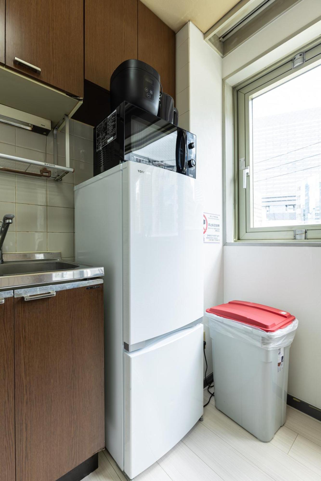 Premier Namba なんば駅徒歩3分 3 Mins Walk From Namba Station 7rooms Billiards Table 2baths 4toilets * 大阪市
