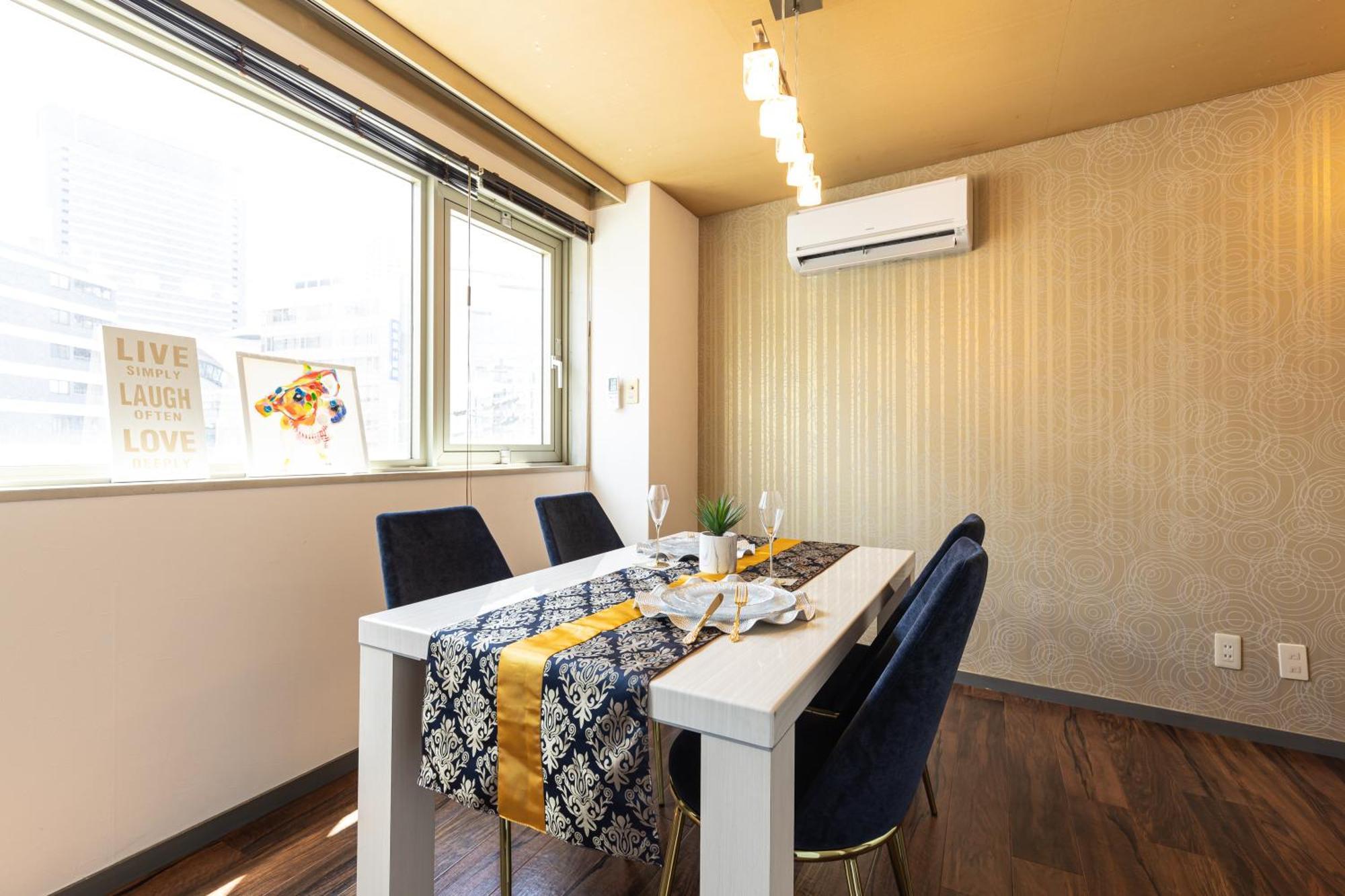 Premier Namba なんば駅徒歩3分 3 Mins Walk From Namba Station 7rooms Billiards Table 2baths 4toilets アパート