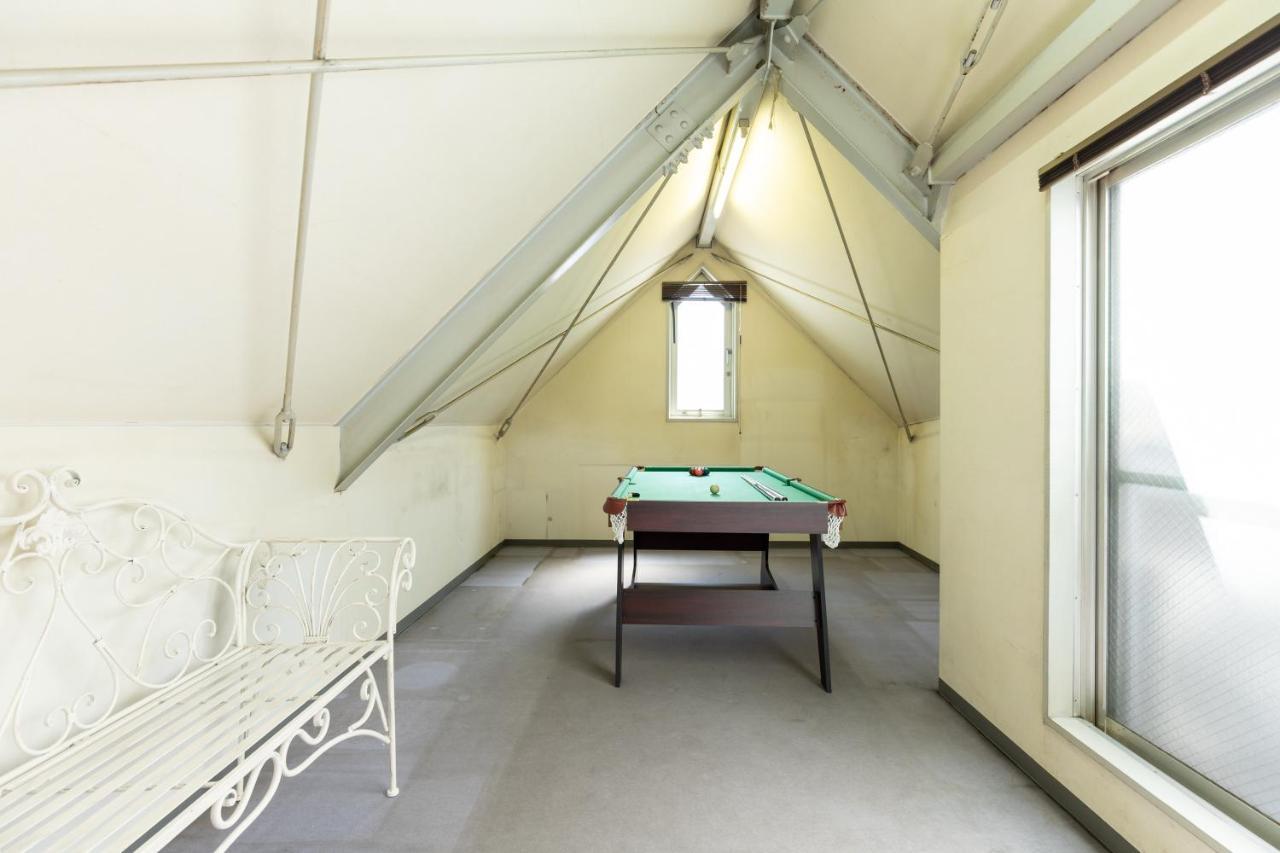 Premier Namba なんば駅徒歩3分 3 Mins Walk From Namba Station 7rooms Billiards Table 2baths 4toilets Ōsaka