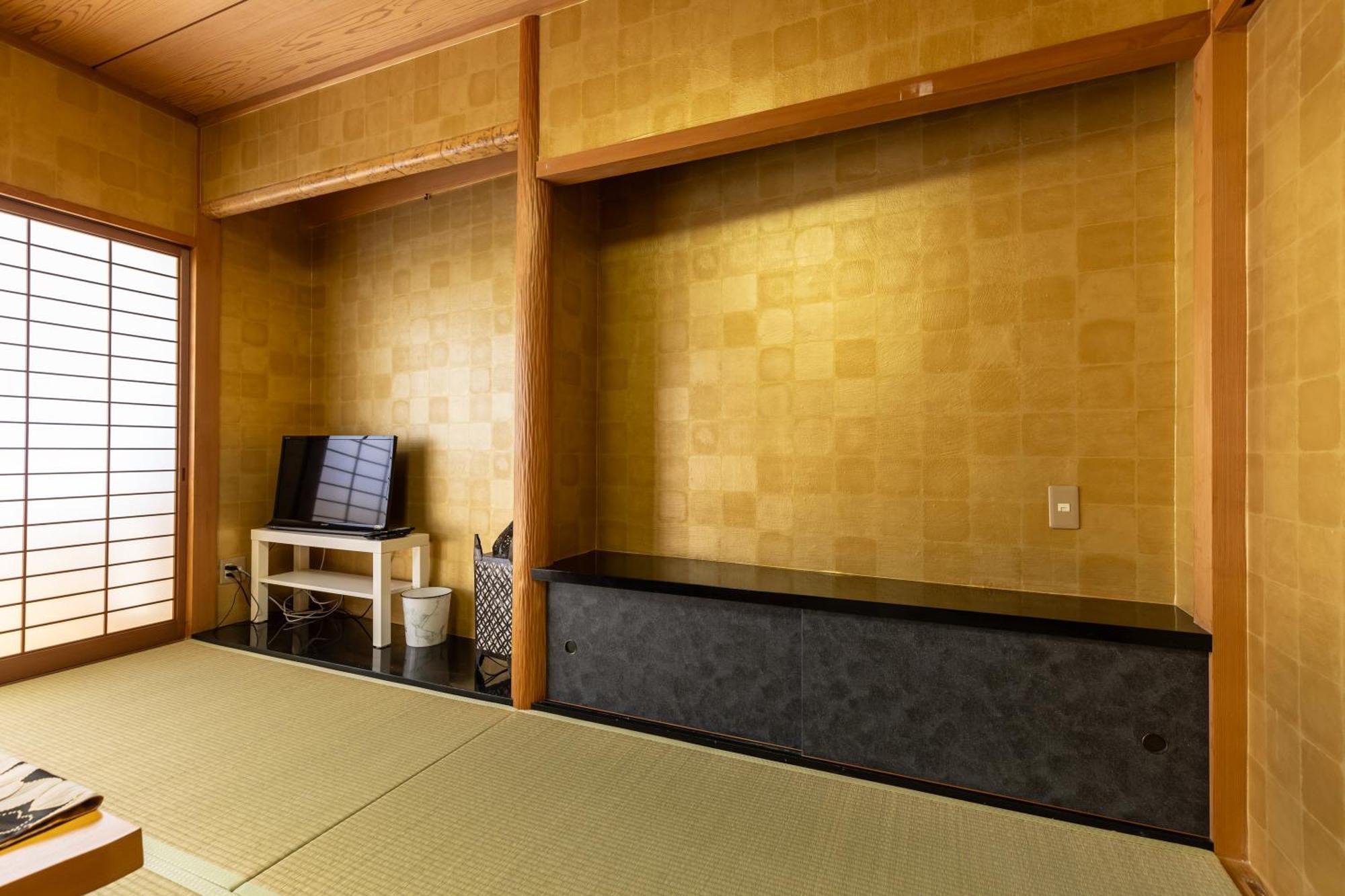 Premier Namba なんば駅徒歩3分 3 Mins Walk From Namba Station 7rooms Billiards Table 2baths 4toilets
