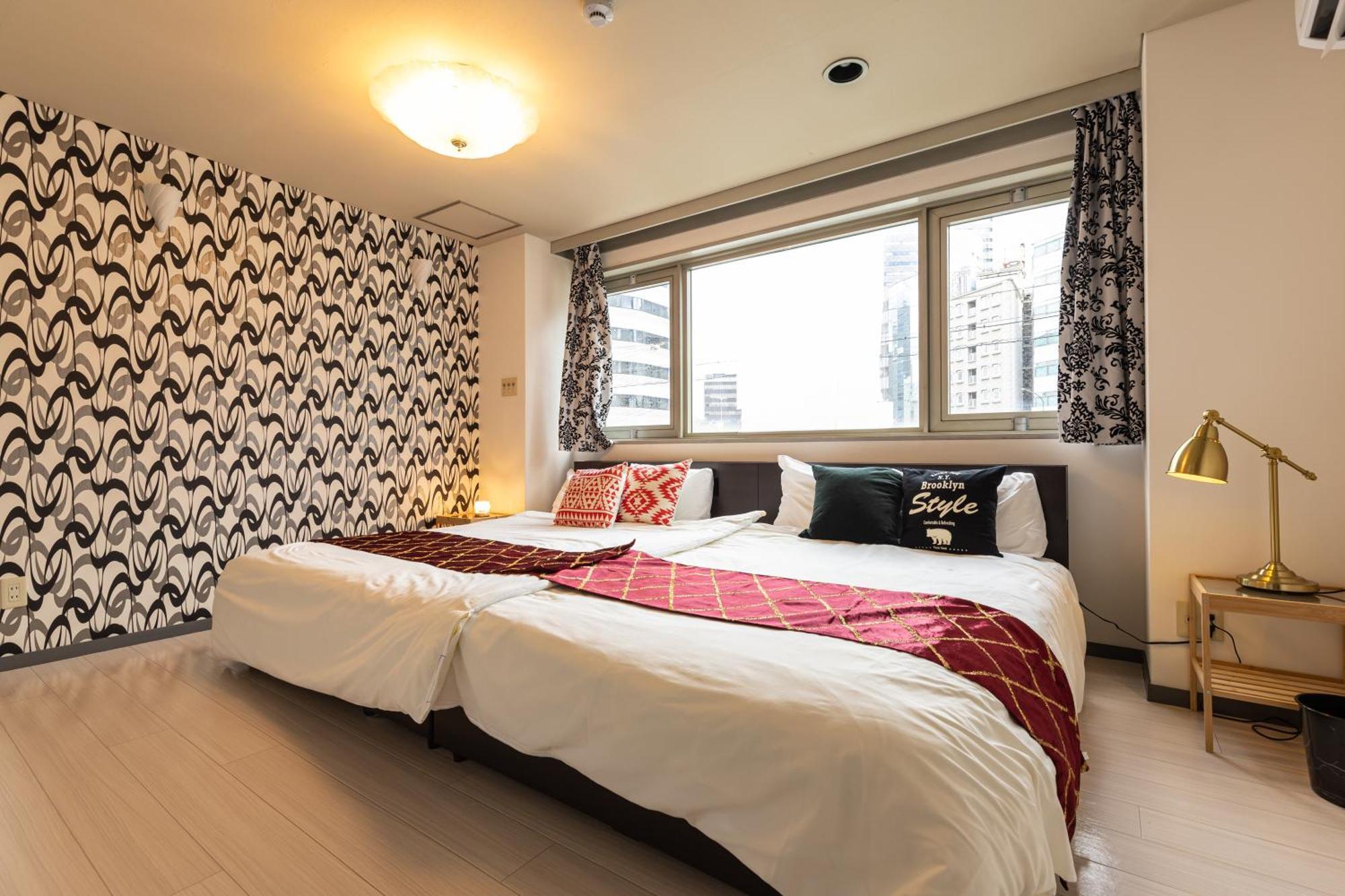 Apartment Premier Namba なんば駅徒歩3分 3 Mins Walk From Namba Station 7rooms Billiards Table 2baths 4toilets Ōsaka